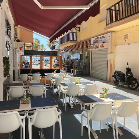 Apartamento Primera Linea De Playa Yate 3