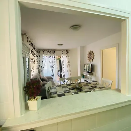 Apartment Apartamento Primera Linea De Playa Yate 3 Fuengirola